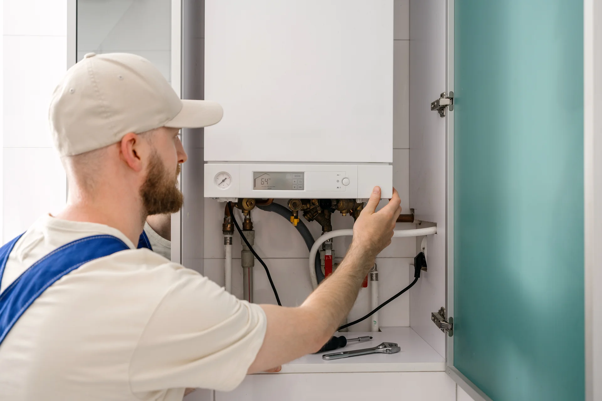 Commercial & Domestic Heating, Gas and Air Conditioning Specialists
